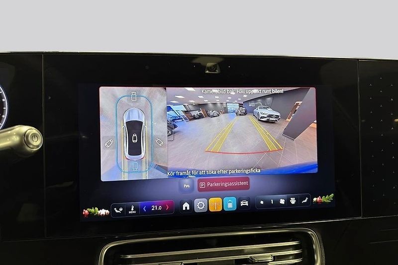 Mercedes-Benz CLA 250+ AMG Advanced Pano 360 - fotka 10 z 14