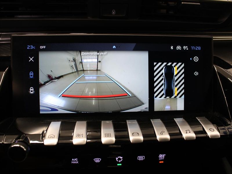 Peugeot 508 1,2 PT 130 AT Allure 8310km! - fotka 10 z 15