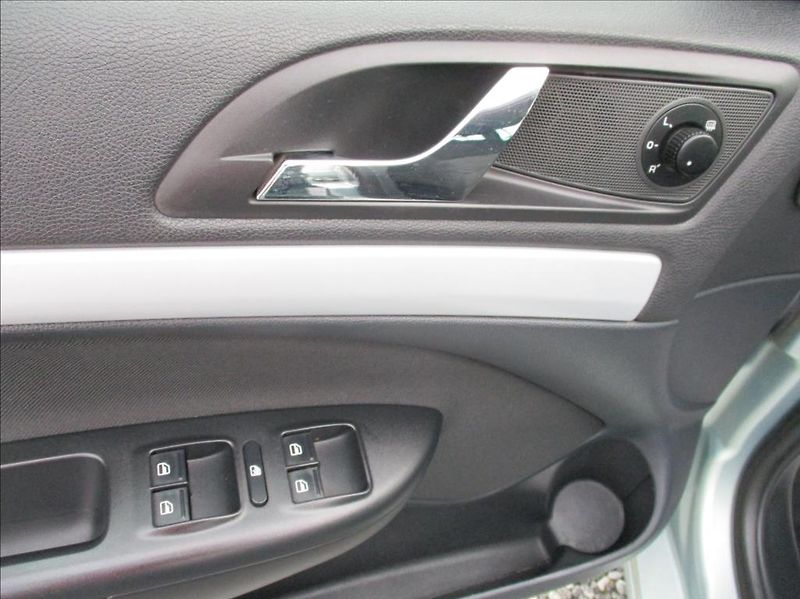 Škoda Octavia 1,2 TSI, digiklima,servis,tažn - fotka 26 z 40
