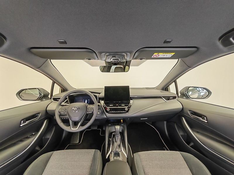 Toyota Corolla 1,8 Hybrid e-CVT Style - fotka 14 z 40