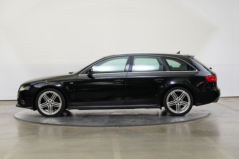 Audi A4 - fotka 3 z 25