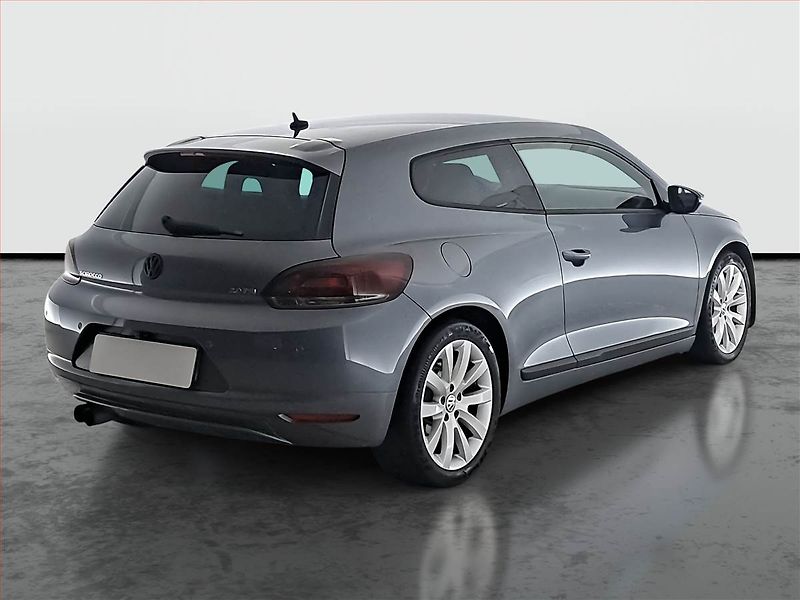 Volkswagen Scirocco (2009) 2.0 TSI, Kůže, Park. senzory - fotka 5 z 17