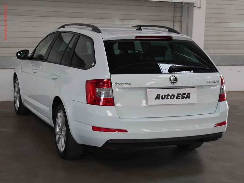 Škoda Octavia (2017) 2.0 TDi, Ambition, DSG - fotka 4 z 21
