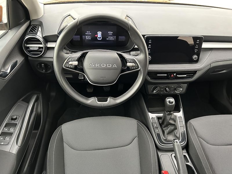 Škoda Fabia 1.0 MPI Selection - fotka 5 z 22