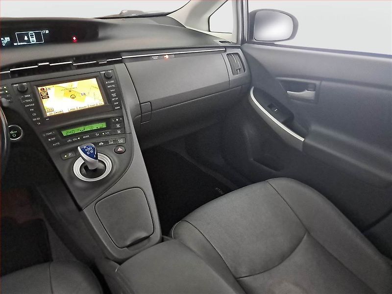 Toyota Prius (2009) 1.8 VVT-i HSD, Automat, Navi - fotka 8 z 18