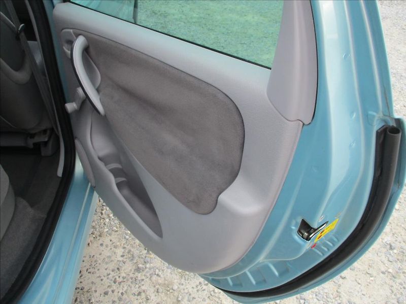 Citroën Xsara Picasso 1,6 i, klima, servis, tažné, - fotka 13 z 35