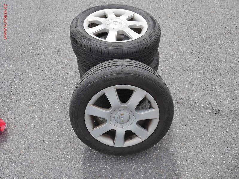 Seat Toledo (2005) 1.6i, ČR, AC, TZ - fotka 16 z 17