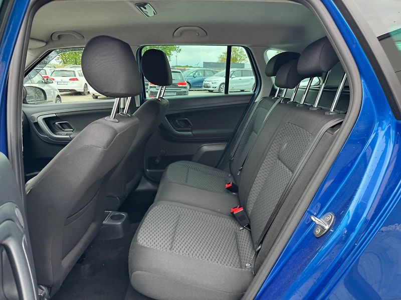 Škoda Fabia (2014) Elegance 1.2 TSI 63kW - fotka 13 z 29