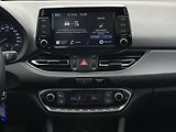 Hyundai i30 1,5 T-GDI AT7 Combi Smart PDC - náhled 11