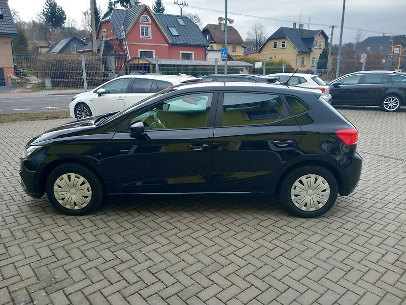 Seat Ibiza (2022) 1.MAJ. SERVISKA  ODPOČET ! - fotka 4 z 42