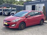 Hyundai i30 1.6i, ČR, manual, 2x kola - náhled 3
