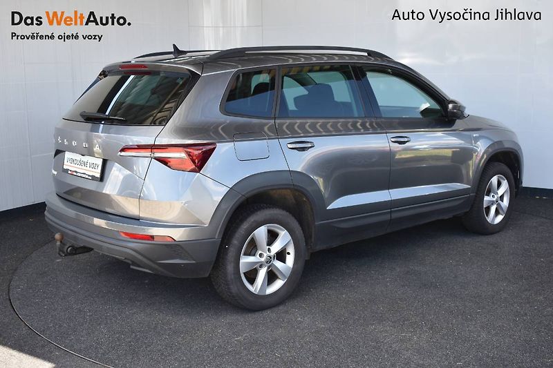 Škoda Karoq (2022) 1.5TSI 110kW DSG, LED,Závěs - fotka 28 z 28