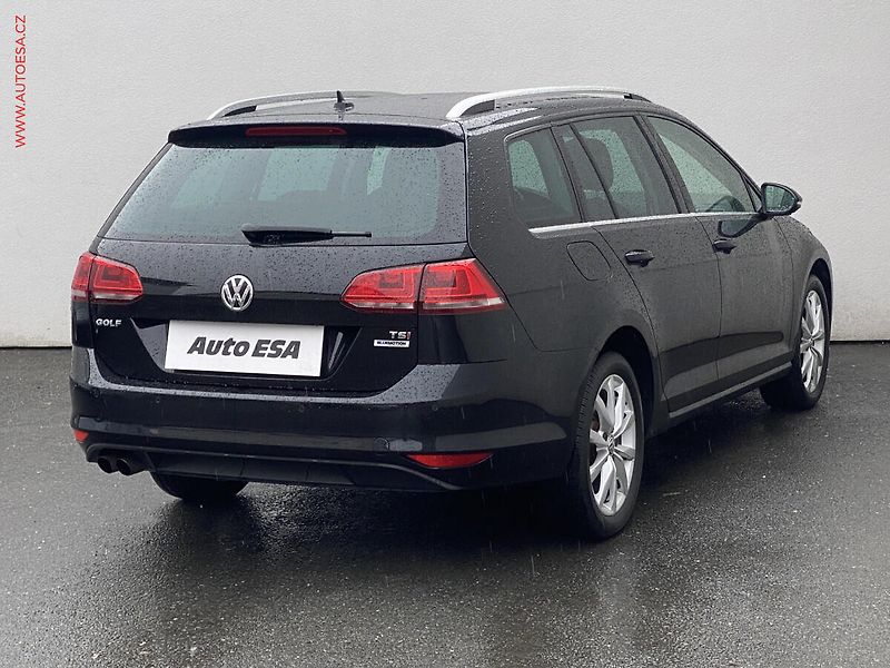 Volkswagen Golf (2015) 1.4 TSi, Highline, bixen - fotka 4 z 18
