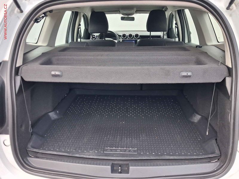 Dacia Duster (2022) 1.5DCi 4x4, 1.maj,ČR - fotka 7 z 17