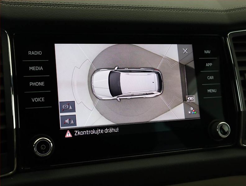 Škoda Kodiaq (2022) Laurin&Klement 2.0 TDI 4x4 - fotka 15 z 19
