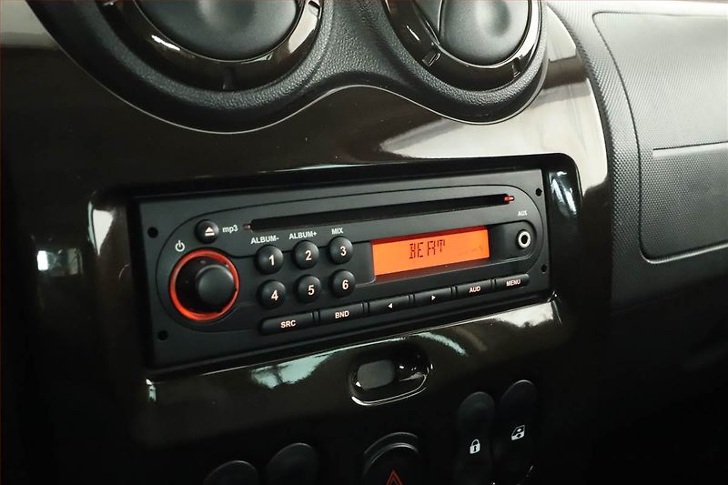 Renault Kadjar (2016) 1.2 TCe, Tempomat - fotka 9 z 13