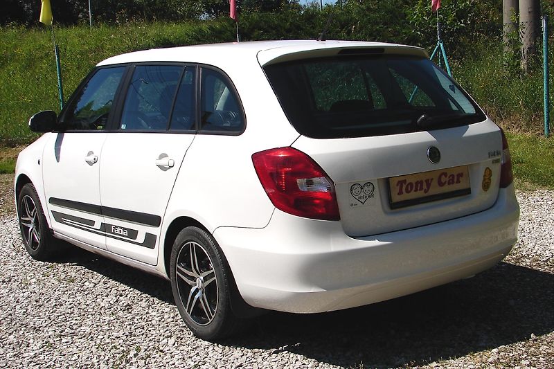 Škoda Fabia 1.6 TDi + KOLA, KLIMA,STK,ČR   - fotka 8 z 35