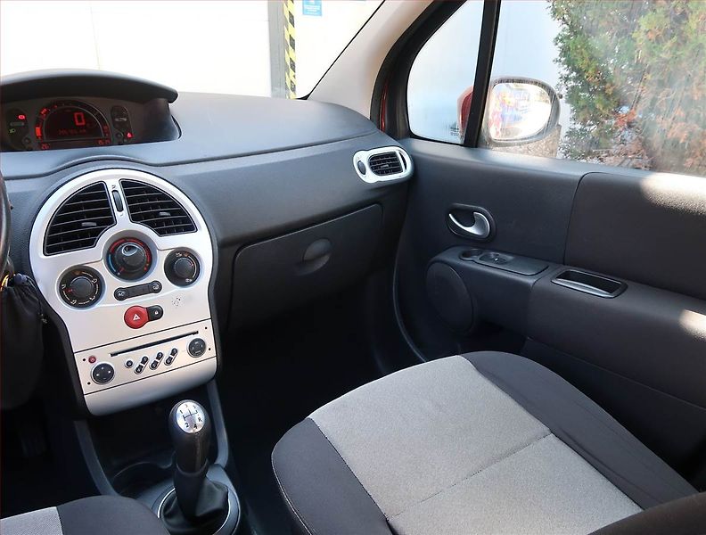 Renault Modus (2008) 1.2 TCe, po STK, pěkný stav - fotka 8 z 17