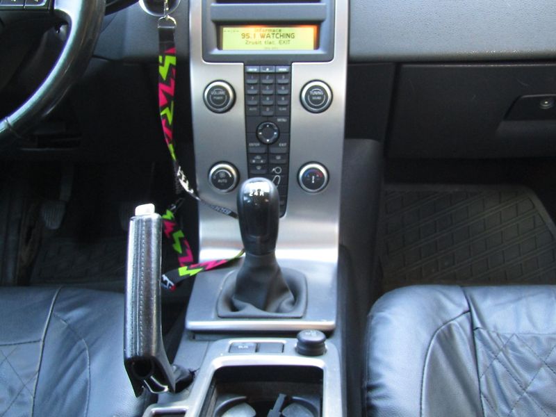 Volvo V50 (2009) 1.8 16V kW - fotka 16 z 35