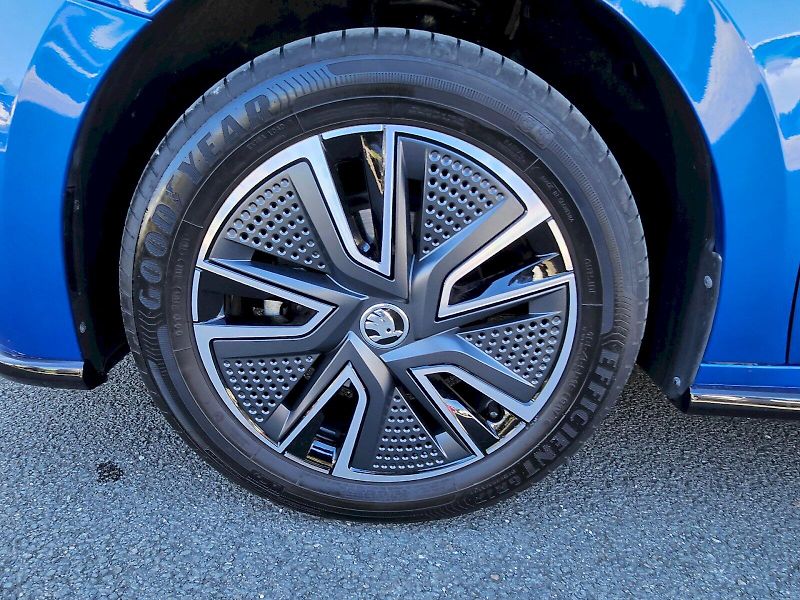 Škoda Fabia (2023) Monte Carlo TSI 70/1.0 M5F - fotka 26 z 27