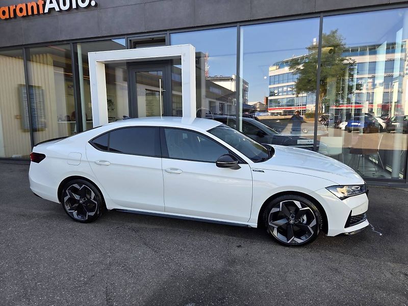 Škoda Superb (2026) 2.0 TDI Sportline - fotka 5 z 49