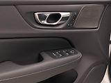 Volvo V60 (2026) T6 AWD Plug-in DARK PLUS - náhled 25
