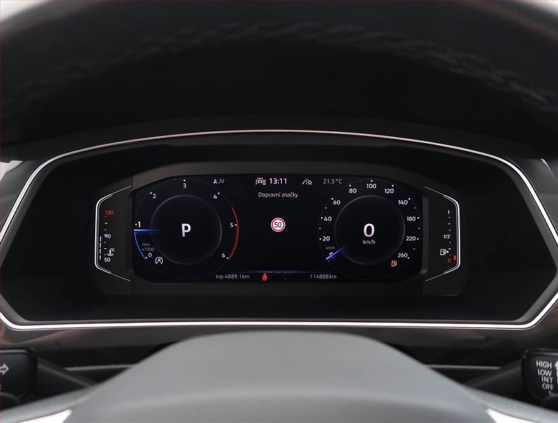 Volkswagen Tiguan Allspace (2024) Life 2.0 TDI, digi klima - fotka 11 z 28