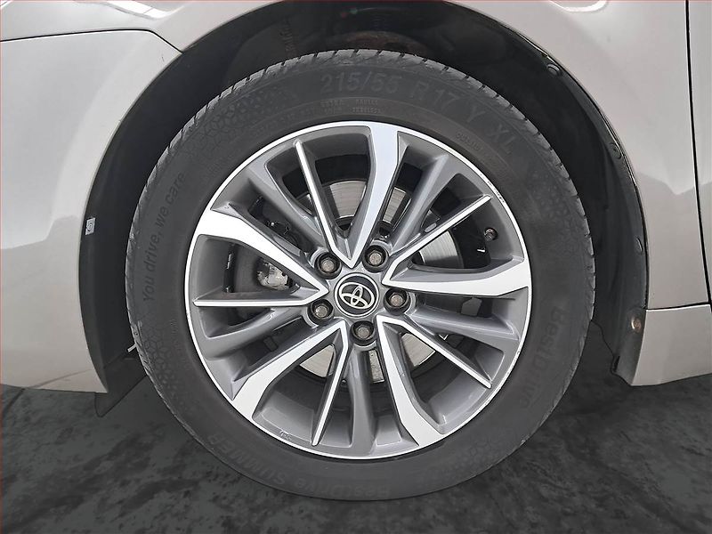 Toyota Avensis (2016) 2.0 D-4D, ČR,1.maj, Serv.kniha - fotka 15 z 21