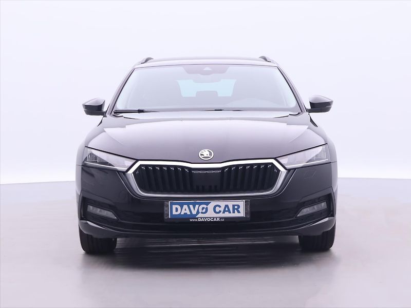 Škoda Octavia 2,0 TDI DSG Navi LED ACC DPH - fotka 2 z 38