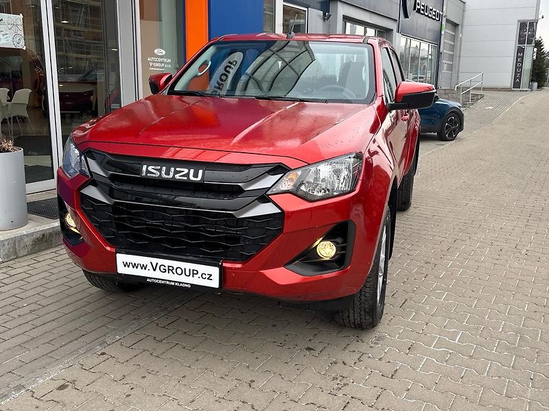 Isuzu D-Max (2026) 1.9 D Double Cab LS 4WD AT - fotka 9 z 30
