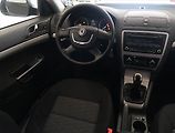 Škoda Octavia (2012) 1.6 TDI, Tempomat - náhled 7