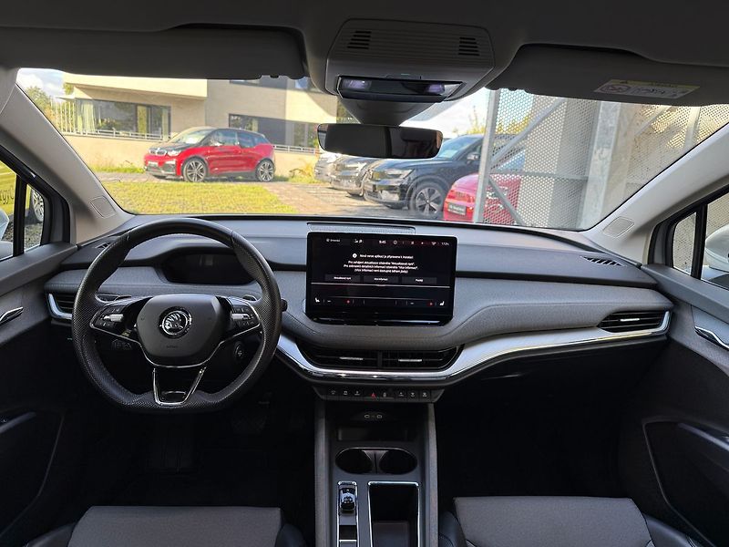 Škoda Enyaq 82 kWh / LOFT / Matrix LED/ Te - fotka 14 z 43