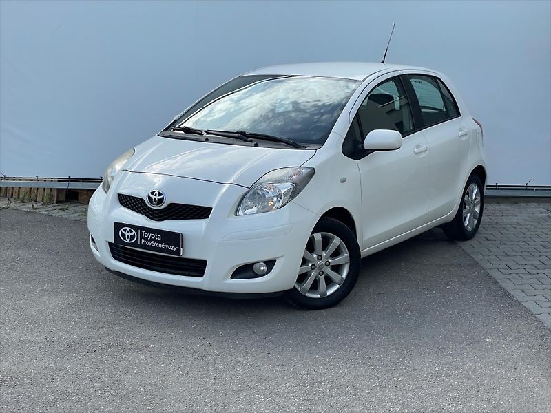 Toyota Yaris 1,0 Dream - fotografie inzerátu