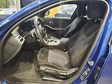 BMW Řada 3 320d xDrive Touring M-Sport - náhled 8