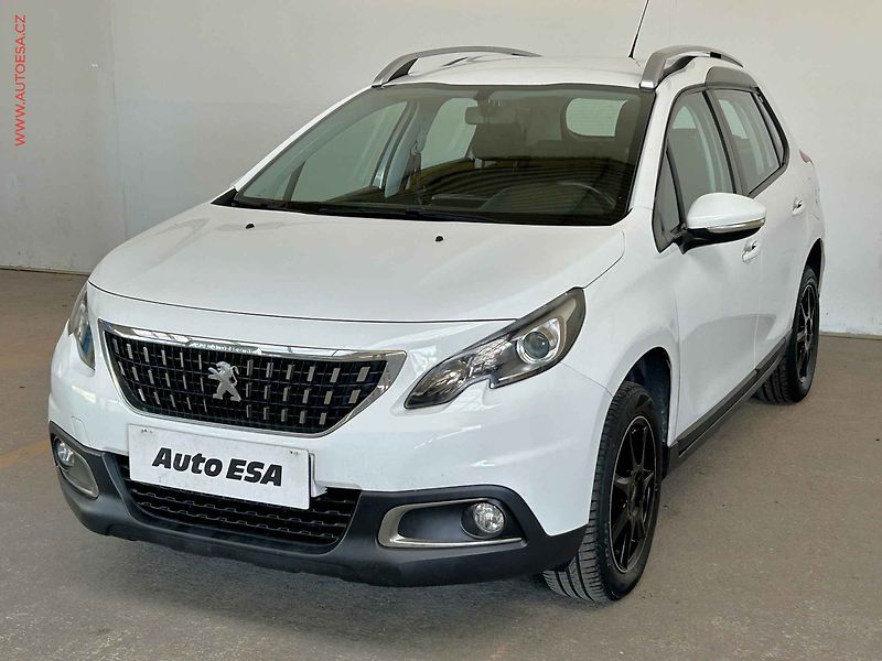 Peugeot 2008 (2018) 1.2PT, 1.maj,ČR, AC, tempo - fotka 3 z 15