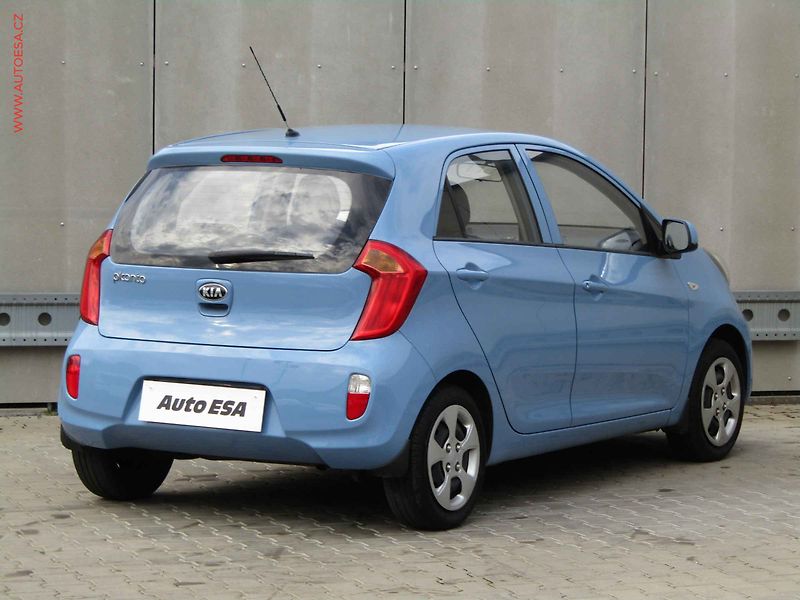 Kia Picanto (2014) 1.0i, ČR, AC, zmk. řazení - fotka 4 z 15