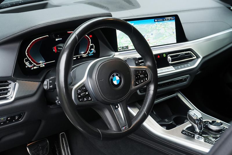 BMW X5 45e, ČR, H/K, Ventilace, Tažné - fotka 15 z 43