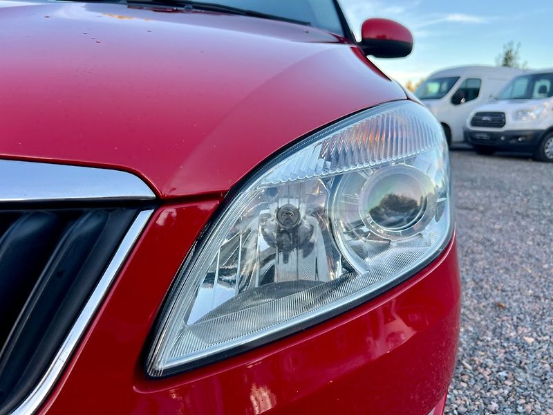 Škoda Fabia (2013) 1.2 TSI 63 kW - fotka 9 z 19