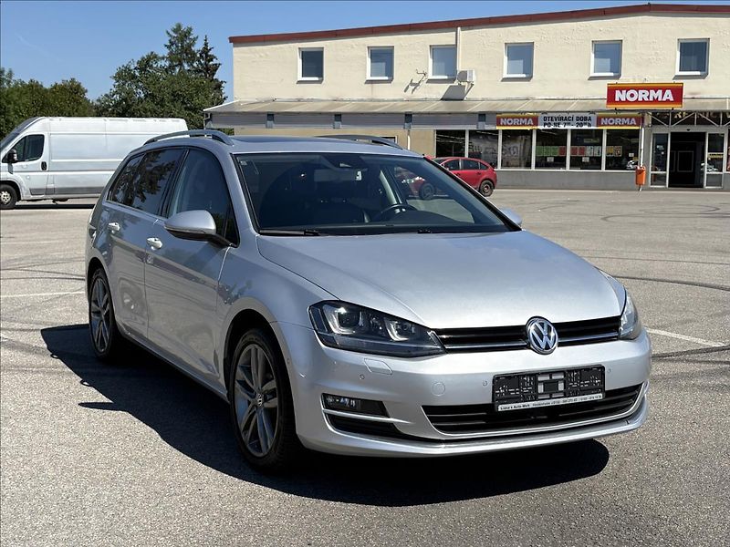 Volkswagen Golf 1,4 TSi92kW LPG,Highline,Servi - fotka 44 z 45