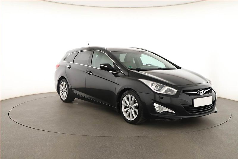 Hyundai i40 (2013) 1.7 CRDi, Serv.kniha, Navi - fotografie inzerátu