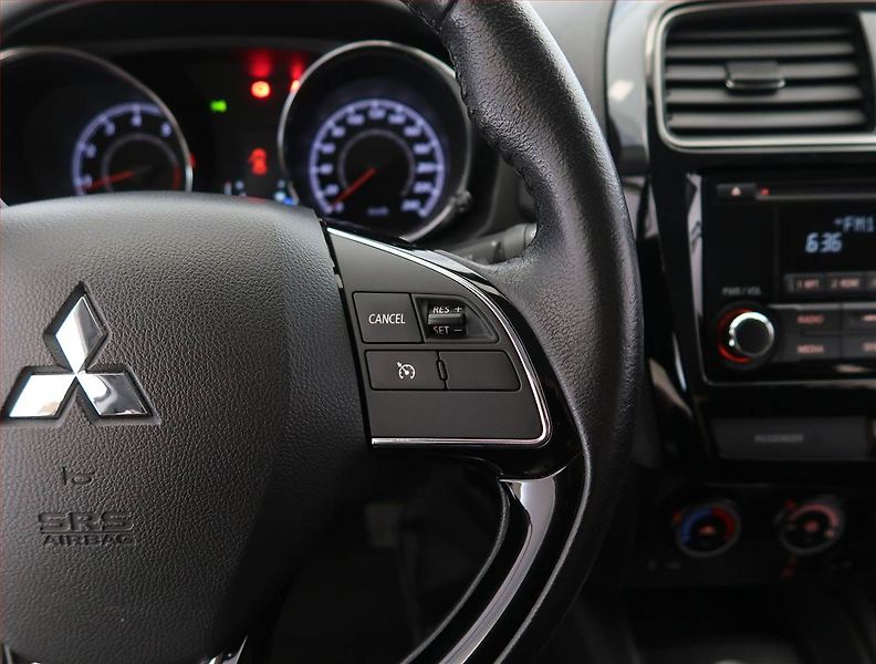 Mitsubishi ASX (2020) Invite 2.0 MIVEC, ČR,1.maj - fotka 16 z 18