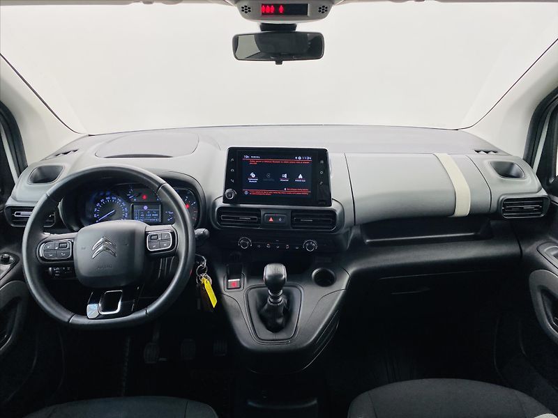 Citroën Berlingo 1,5 HDI 75 kW 1. maj. ČR - fotka 9 z 26