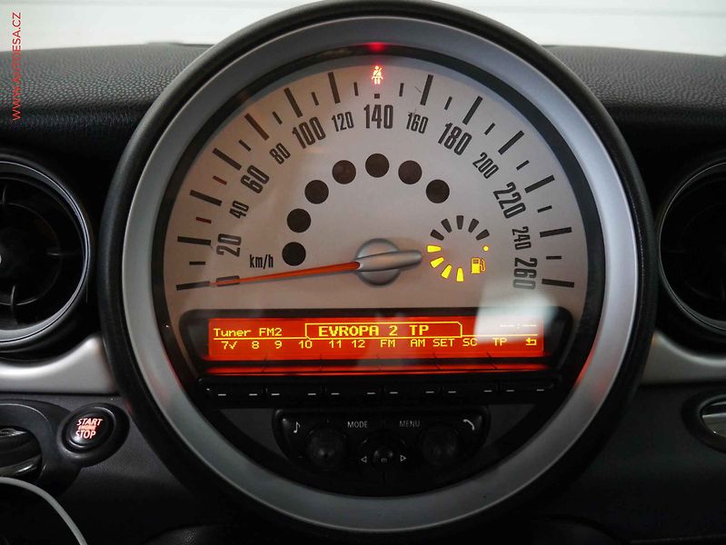 Mini One (2011) 1.6i, 1.maj, STK8/28 - fotka 13 z 14