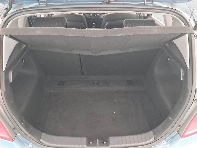 Hyundai i30 (2010) 1.4 CVVT, po STK, udržované - fotka 13 z 15