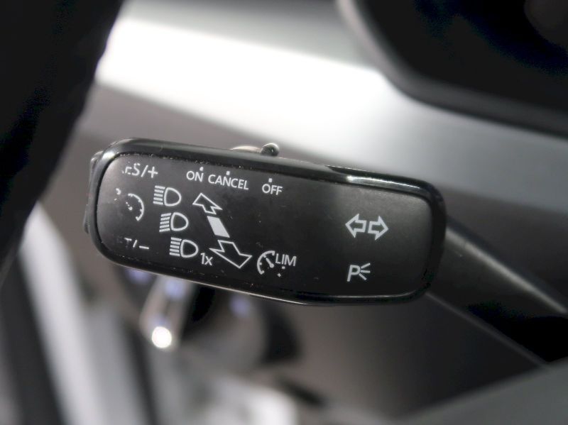 Škoda Superb (2019) AMBITION 2.0TDI 110KW DSG CANT - fotka 33 z 38