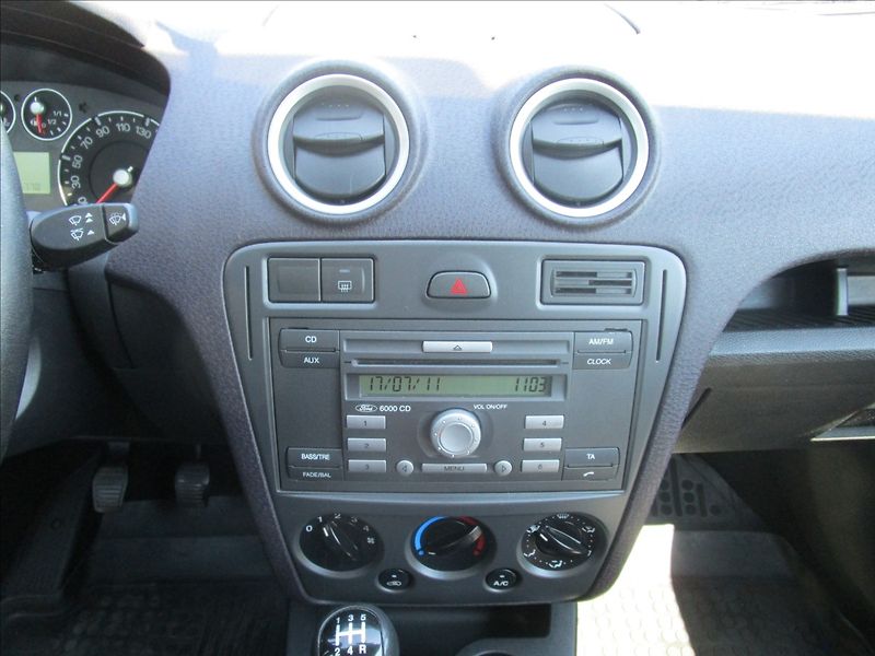 Ford Fusion 1.4i Duratec Klima, LPG - fotka 9 z 38