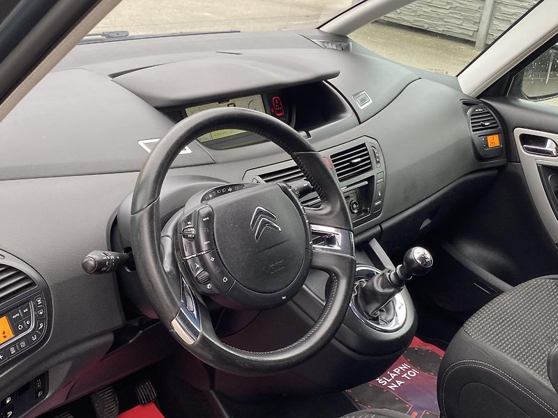 Citroën C4 Picasso (2012) 1,6 HDi  - fotka 23 z 35