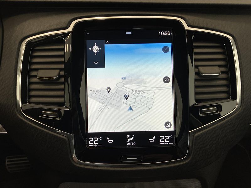 Volvo XC90 D5 AWD R-Design AT8, ČR - fotka 43 z 54