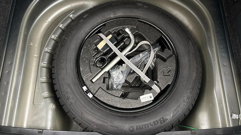 Škoda Octavia 2.0 TDI DSG 4x4 Scout Combi - fotka 20 z 28