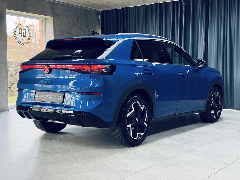 Volkswagen T-Roc (2026) 1.5eTSI*R-LINE*IQ*KEYLESS*ACC* - fotka 6 z 34